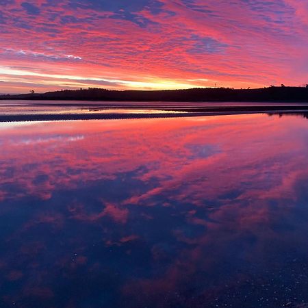 Pukehina Estuary Sunset Views Holiday Home المظهر الخارجي الصورة