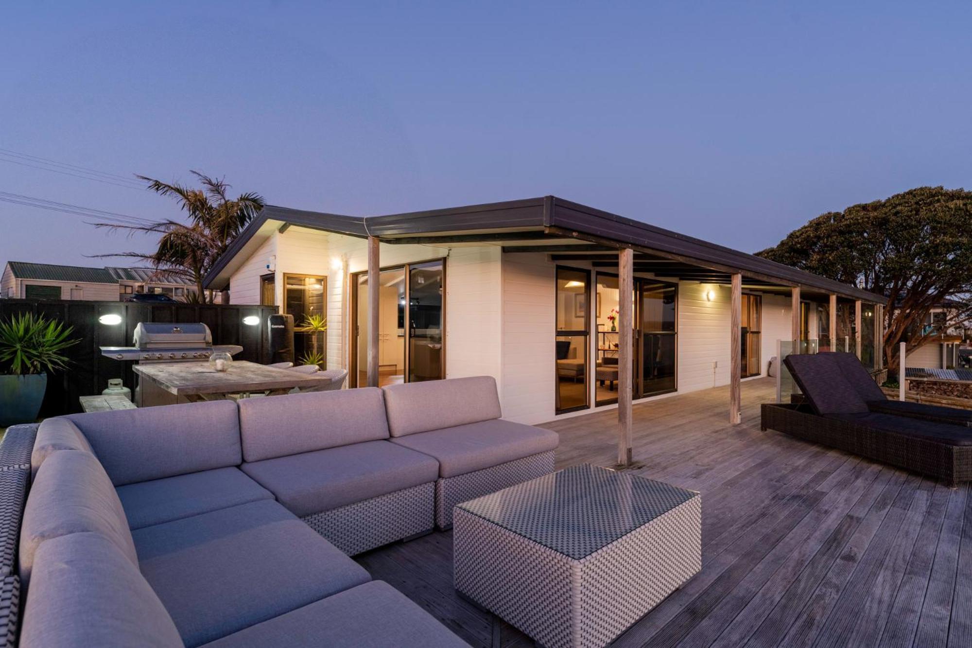 Pukehina Estuary Sunset Views Holiday Home المظهر الخارجي الصورة